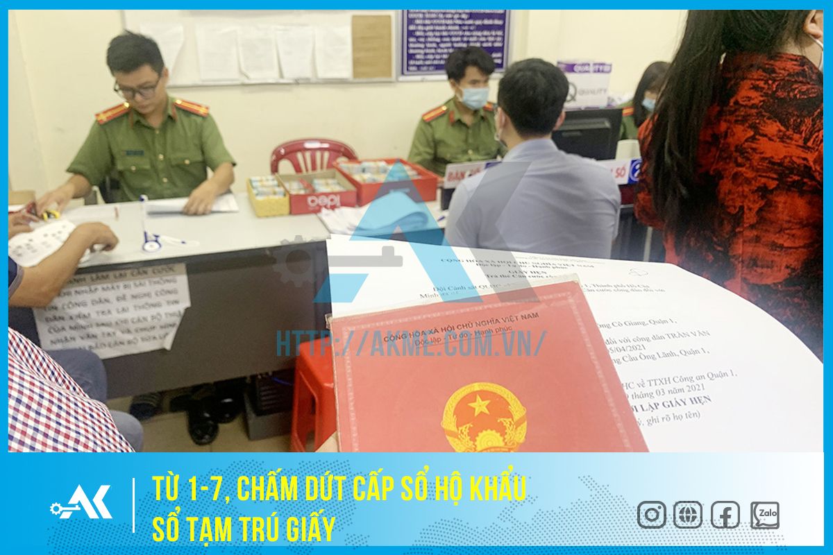 Từ 1-7, chấm dứt cấp sổ hộ khẩu, sổ tạm trú giấy